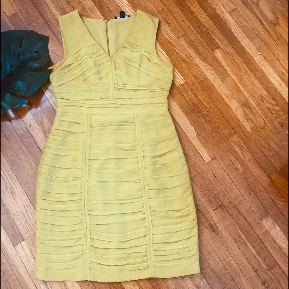 Banana Republic Mustard Color Dress With Ruffles